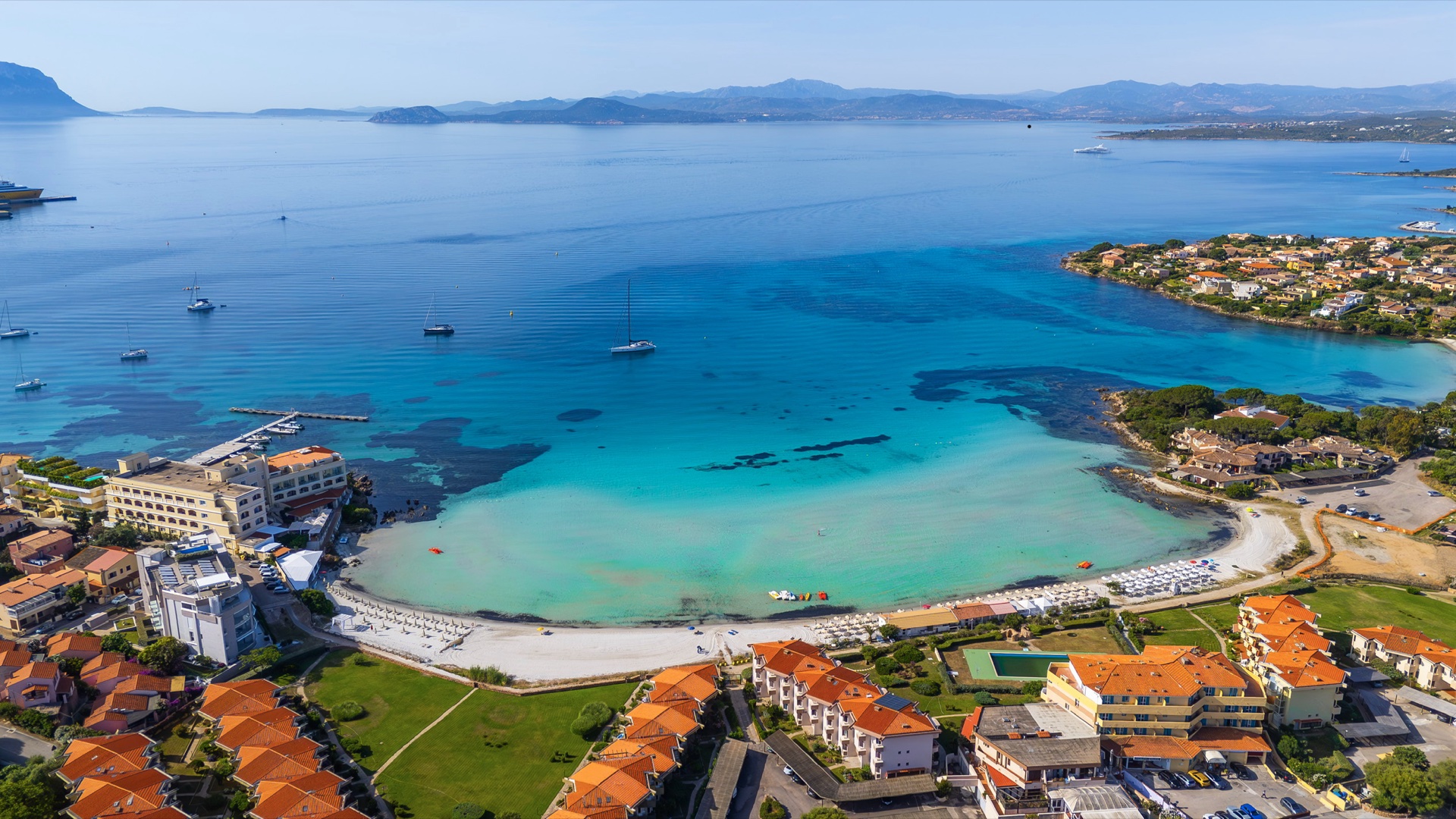 Golfo Aranci — acque turchesi della costa nord-est